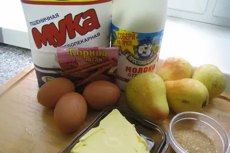 Блины с карамельными грушами: шаг 1