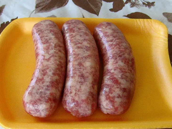 Колбаски с кукурузой в духовке, почти как на гриле: шаг 1