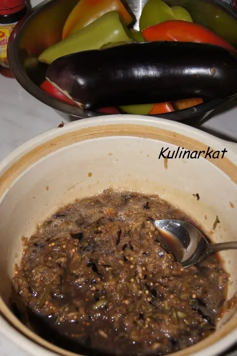 Оладушки из баклажан: шаг 3