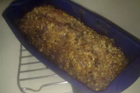 Медовый кекс с грецкими орехами, финиками и бананами: шаг 8