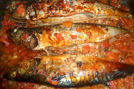 Скумбрия плаки ( скумбрия запеченная с овощами) критская кухня: шаг 6