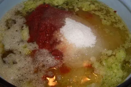 Кабачковая икра с чесноком: шаг 3