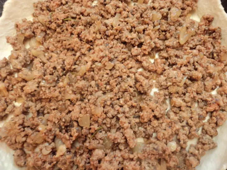 Слоеный пирог с мясом и не только.: шаг 1