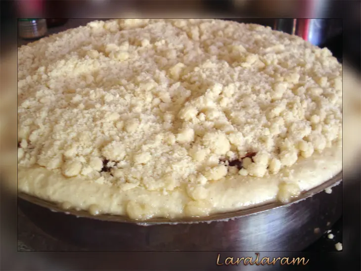 Пирог дрожжевой со сливами: шаг 9