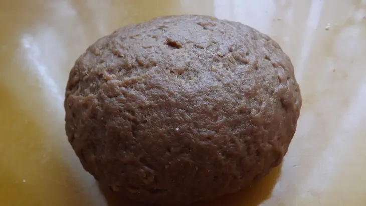 Торт с бананами, вареной сгущенкой и фундуком: шаг 3