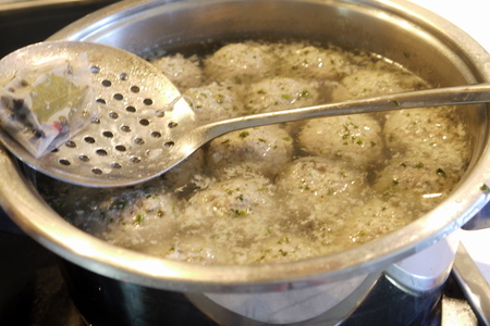 Свекольный суп с фрикадельками по мотивам латышского супа: шаг 4