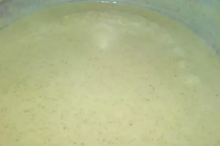 Суп-пюре из брокколи и зелёного горошка с жареным острым красным перцем: шаг 6