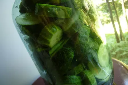 Быстро маринованные огурчики с рисовым уксусом.: шаг 1