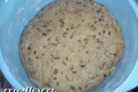 Ржано-пшеничный хлеб с подсолнечником: шаг 2