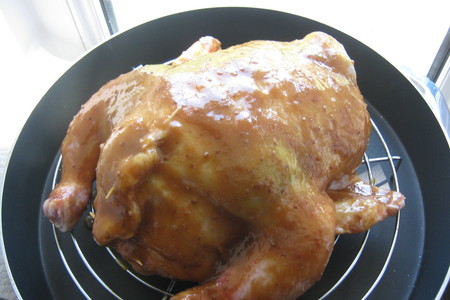 Курица запечённая с яблоками и орехами ,в яблочно-медовой  глазури и под яблочным соусом.: шаг 5