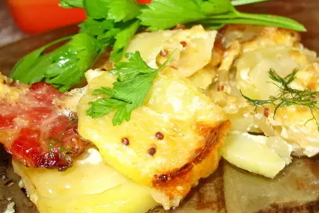 Картофельная запеканка с яблоками и беконом.: шаг 9