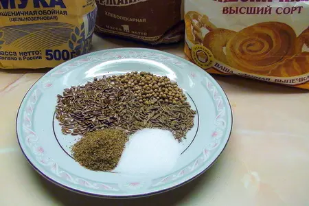 Хлеб с сухим квасом, псевдо старорусский. простой, но невероятно вкусный.: шаг 2