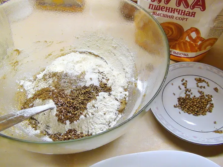 Хлеб с сухим квасом, псевдо старорусский. простой, но невероятно вкусный.: шаг 6