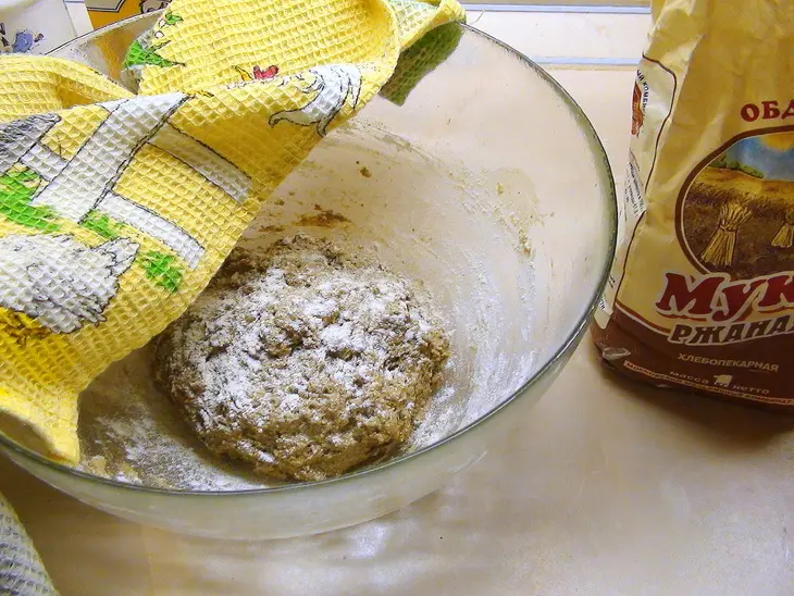Хлеб с сухим квасом, псевдо старорусский. простой, но невероятно вкусный.: шаг 7
