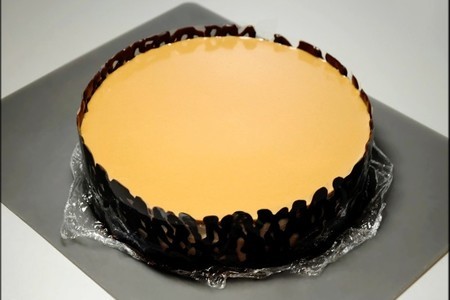 Кофейный торт со взбитыми сливками и миндально-грильяжным бисквитом.: шаг 33
