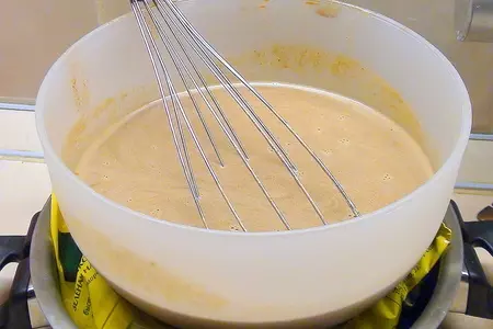 Корзиночки из шоколада с персиками и шоколадным муссом для прекрасных именинниц сайта. натальин день: шаг 3