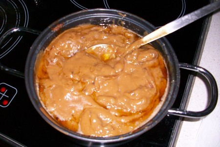 Meatcakes или мясные пирожные в коричневом соусе: шаг 9