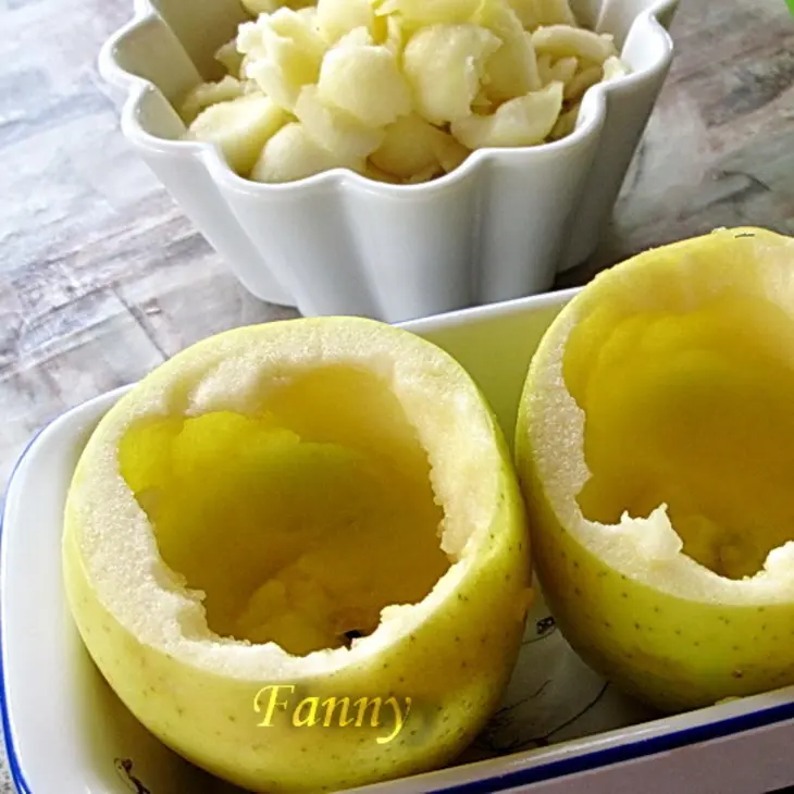 Яблоки, фаршированные индейкой с яблочно-медовым соусом: шаг 6