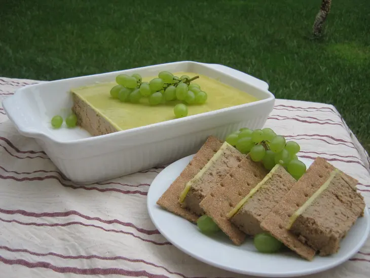 Паштет из куриной печени с яблочным повидлом: шаг 8