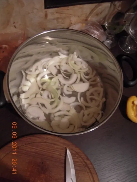 Лечо с луком: шаг 3