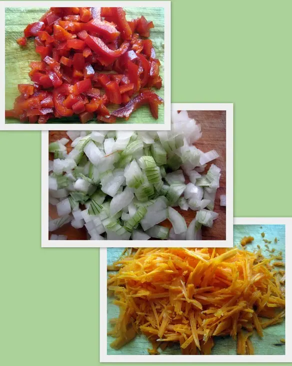 Разноцветные мясные кексы: шаг 3