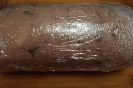 Рулет из свиной вырезки с курицей.: шаг 3