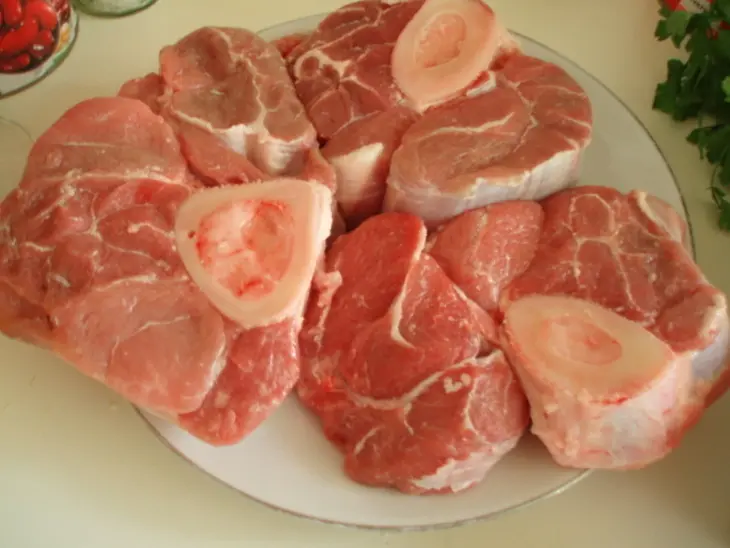 Оссобукко (osso bucco) с фасолью на австралийский манер: шаг 1