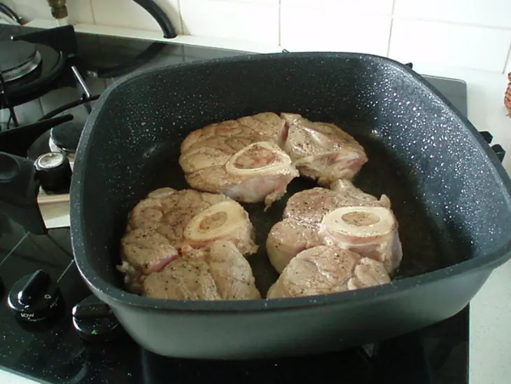 Оссобукко (osso bucco) с фасолью на австралийский манер: шаг 2