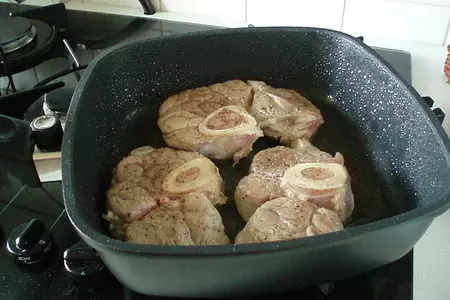 Оссобукко (osso bucco) с фасолью на австралийский манер: шаг 2