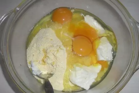 Кукурузные клецки с мясным соусом: шаг 1