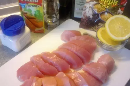 Индейка с пряным яблочным соусом с гарниром из яблок и гороховым пюре: шаг 2