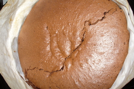 Шоколадно - вишневый торт: шаг 9