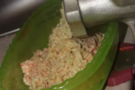 Аджика с зеленью и хреном: шаг 5