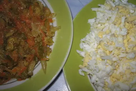 Ватрушки картофельные с капустой и яйцом.: шаг 3