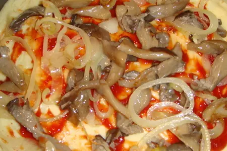 Пицца картофельная с курицей и грибами: шаг 3