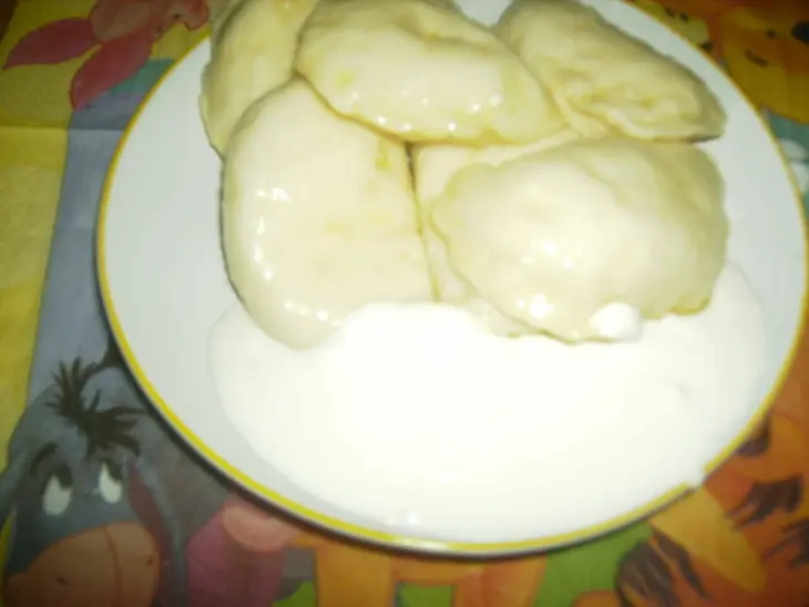 Ох уж эти вареники (с вишней,творогом,клубникой...): шаг 1