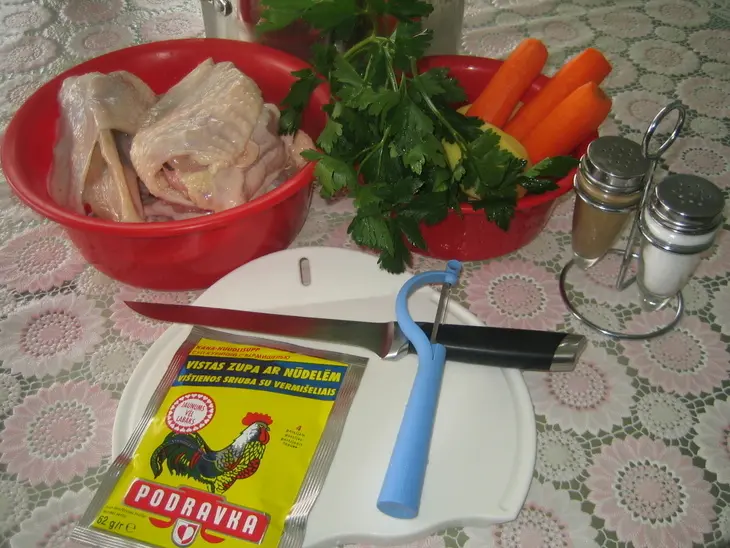 Куриный суп (быстро,дёшево и вкусно): шаг 3
