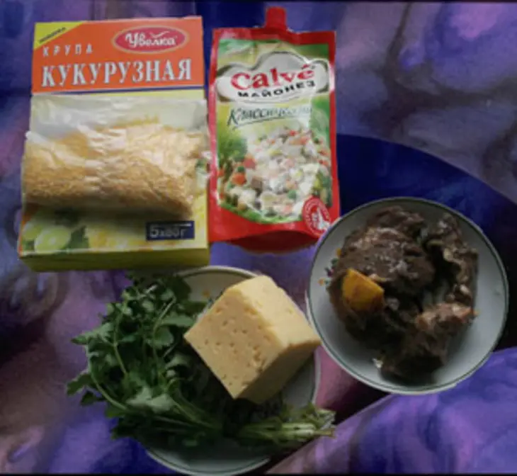 Полента с мясом и сыром: шаг 1