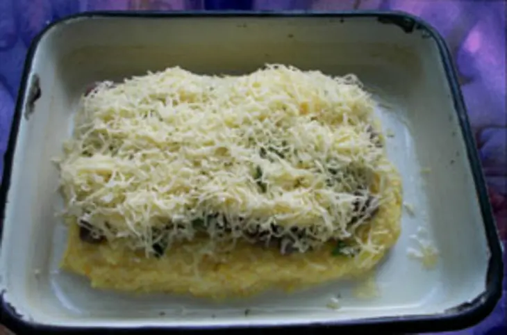 Полента с мясом и сыром: шаг 6