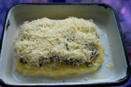 Полента с мясом и сыром: шаг 6
