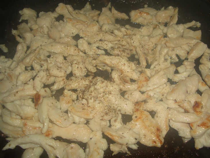 Салат  из баклажан с курицей "изобилие" (дуэль): шаг 2