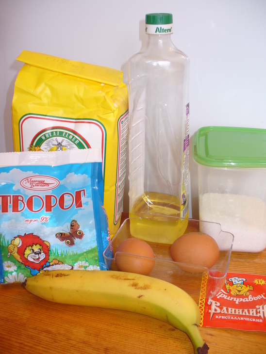 Банановые сырники с ванильным соусом: шаг 1