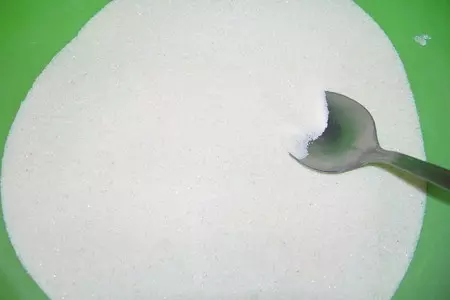 Манные маффины с шоколадом: шаг 2