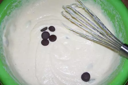 Манные маффины с шоколадом: шаг 5