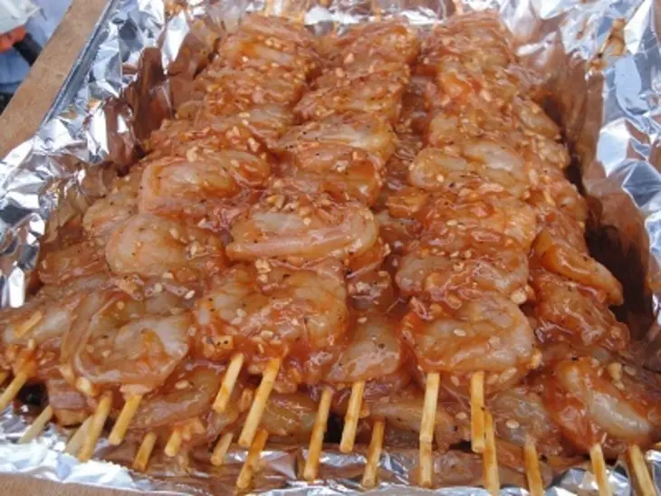 Острые креветки с кукурузой на гриле: шаг 5