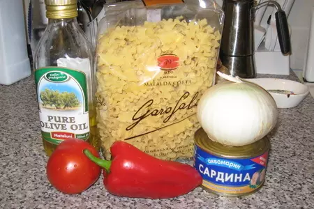 Макарошки с рыбой: шаг 1