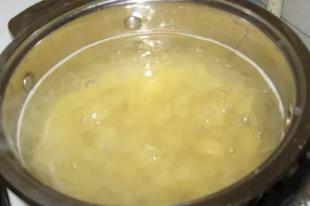 Макарошки с рыбой: шаг 2