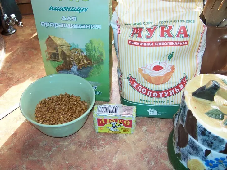 Простой белый хлеб с пророщенной пшеницей: шаг 1