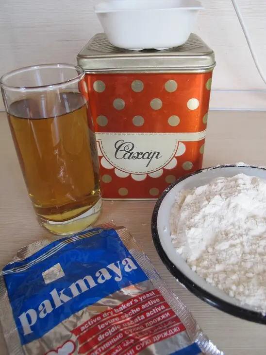 Брецель (brezel) — немецкий крендель к пиву по баварски и по швабски: шаг 8