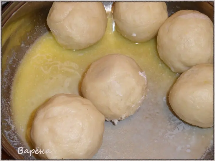Богемские сливовые вареники (zwetachgenknödl): шаг 10
